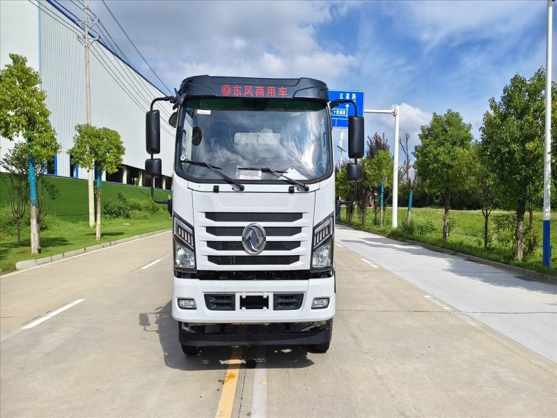 东风H3洒水车10方