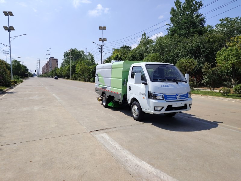 华神4.5吨洗扫车三代电池