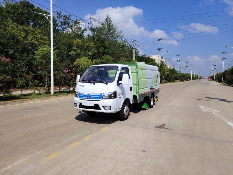 华神4.5吨洗扫车三代电池