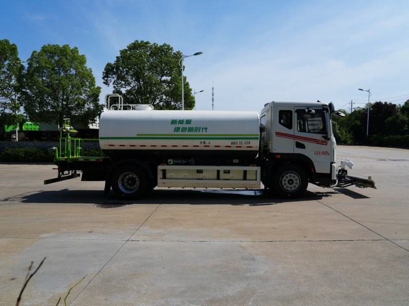 12立方洒水车纯电动清洗车