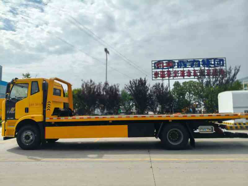 解放J6L黄牌一拖二清障车