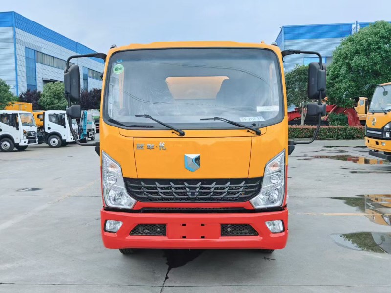 潍柴蓝擎 蓝牌7.5方清洗吸污车