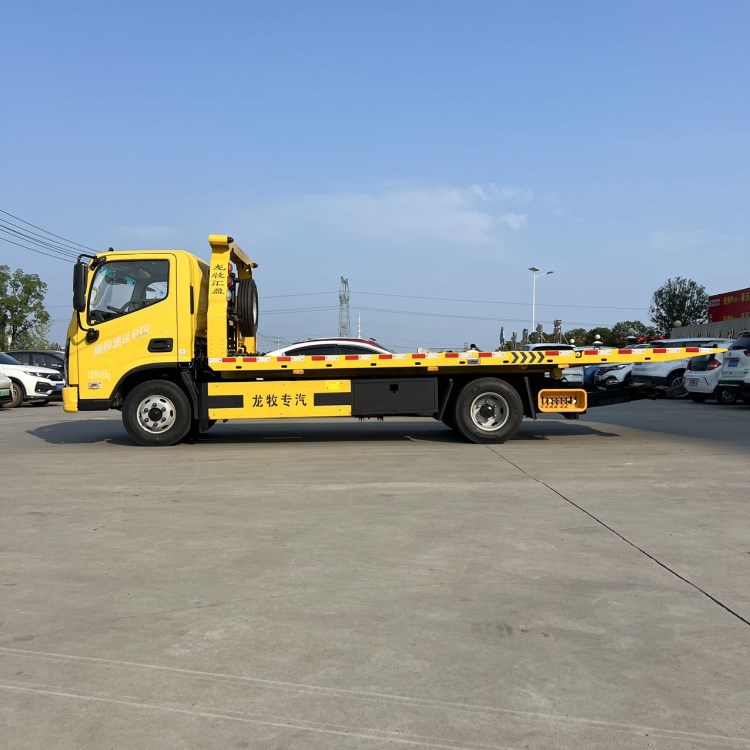 福田奥铃PRO“猛禽”3800轴距蓝牌清障车