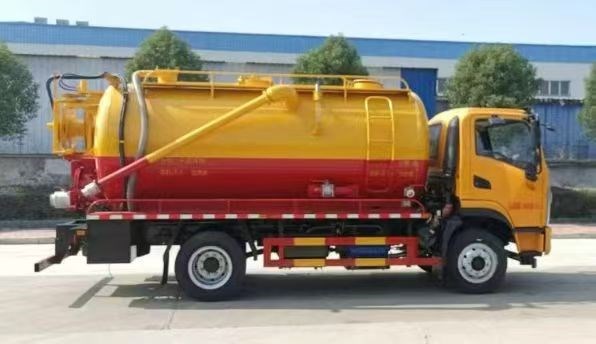 东风商用D1L 14吨清洗吸污车12方容积