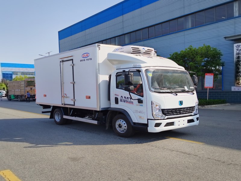 蓝擎自动挡冷藏车