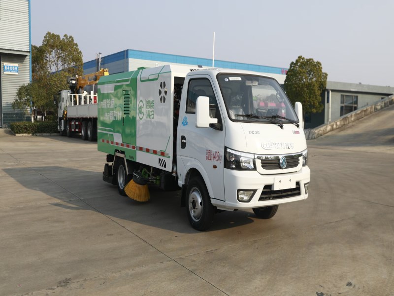 东风小型纯电动4方洗扫车