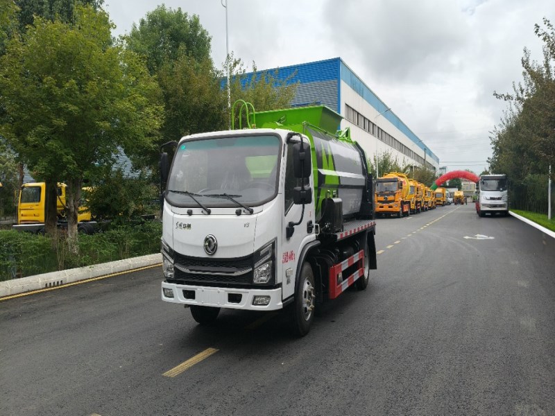 东风华神V3蓝牌餐厨垃圾车