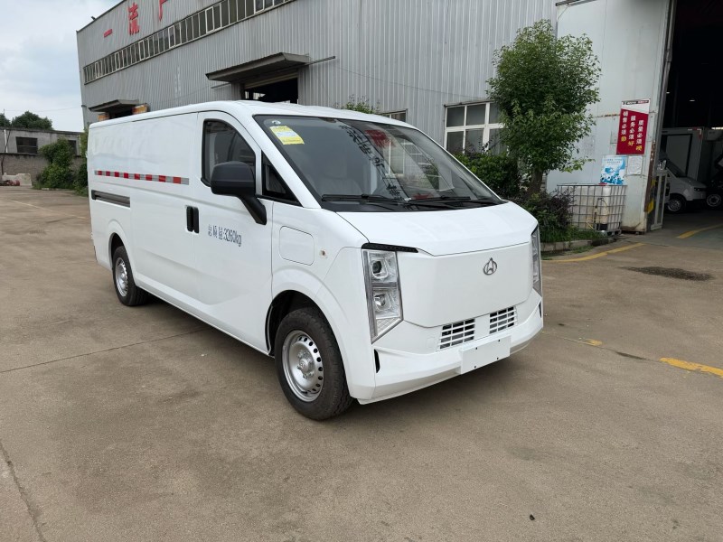 长安跨越星V9纯电冷藏车