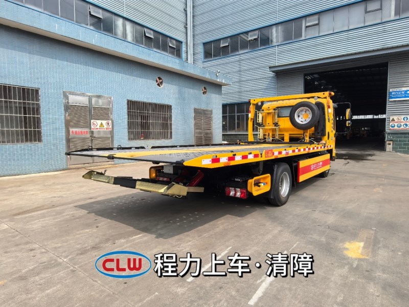 首款大宽体油汽两用蓝牌清障 - 威铃M7