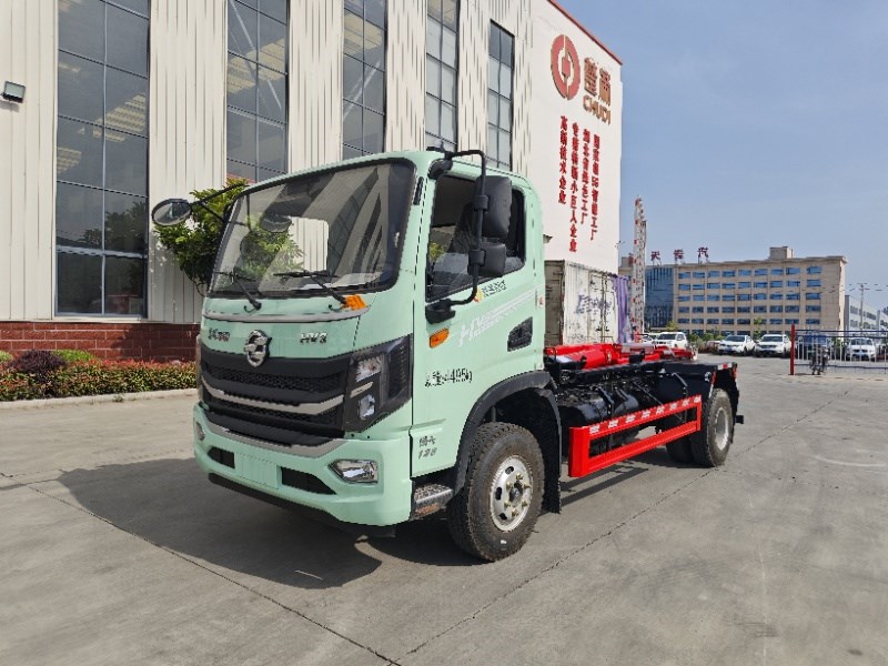 东风华神HV3蓝牌3800轴距勾臂垃圾车