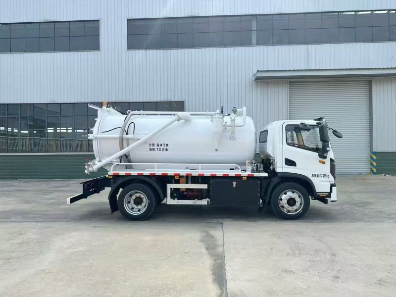 程力壹为·7方·12.5t纯电动吸污车