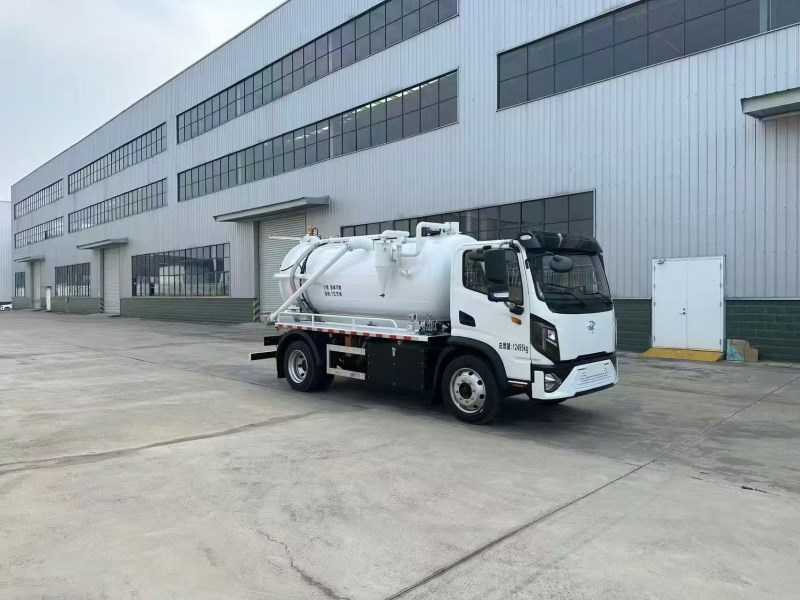 程力壹为·7方·12.5t纯电动吸污车